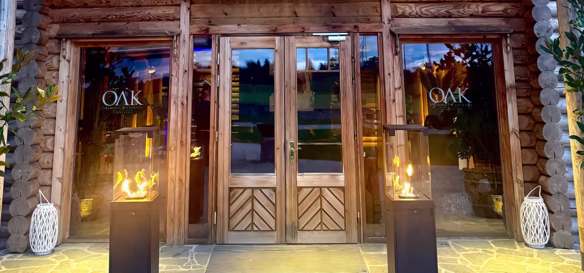 OAK Firehouse & Cocktail Ljubljana OAK Firehouse & Cocktail Ljubljana